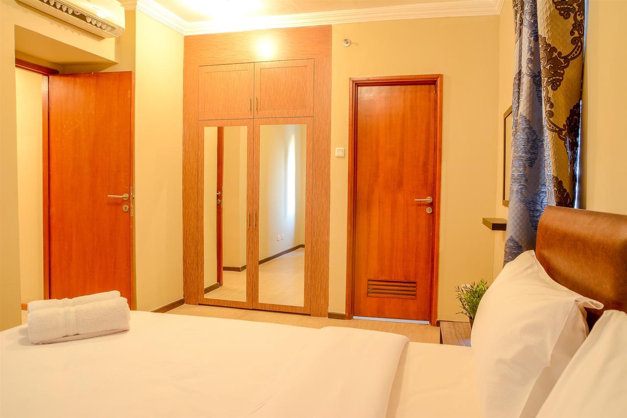 Extra Space 3Br Apartment Grand Palace Kemayoran By Travelio Giacarta Esterno foto