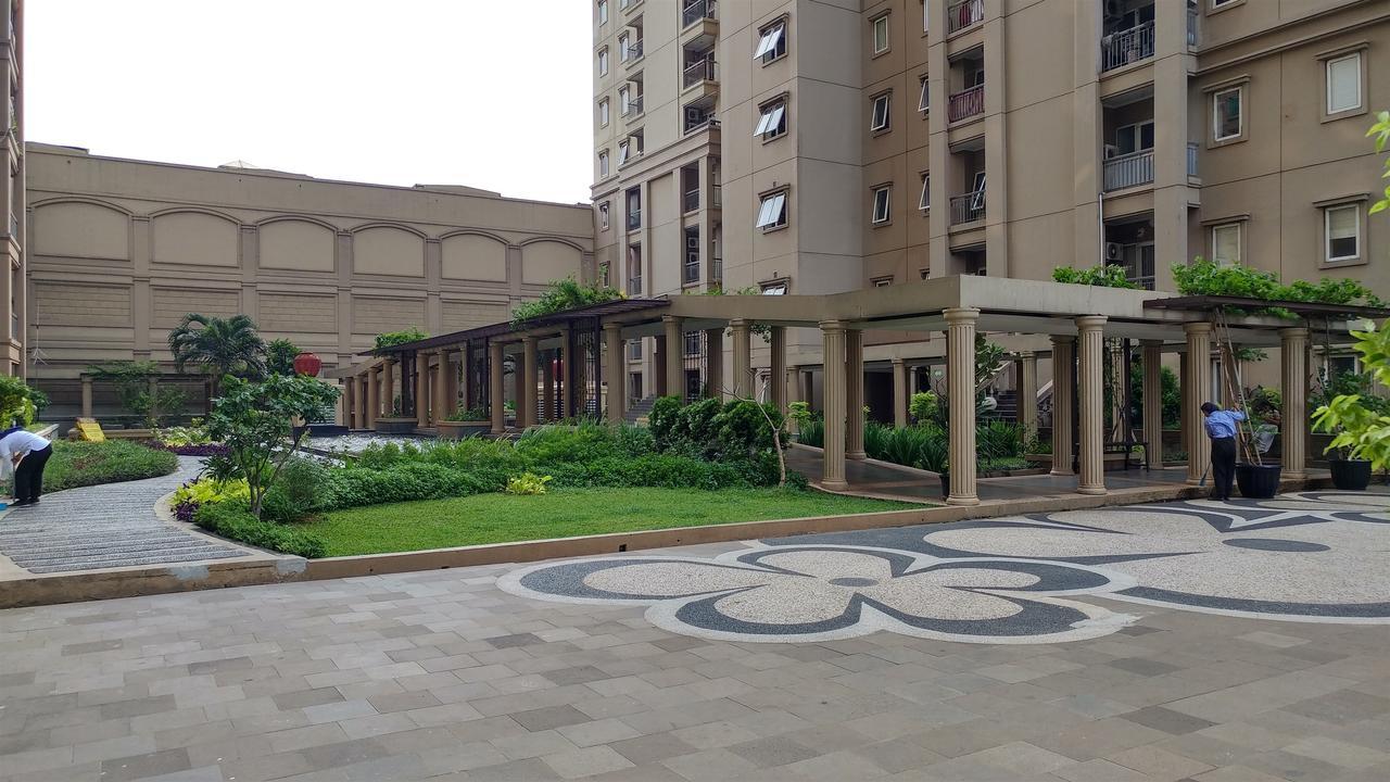 Extra Space 3Br Apartment Grand Palace Kemayoran By Travelio Giacarta Esterno foto